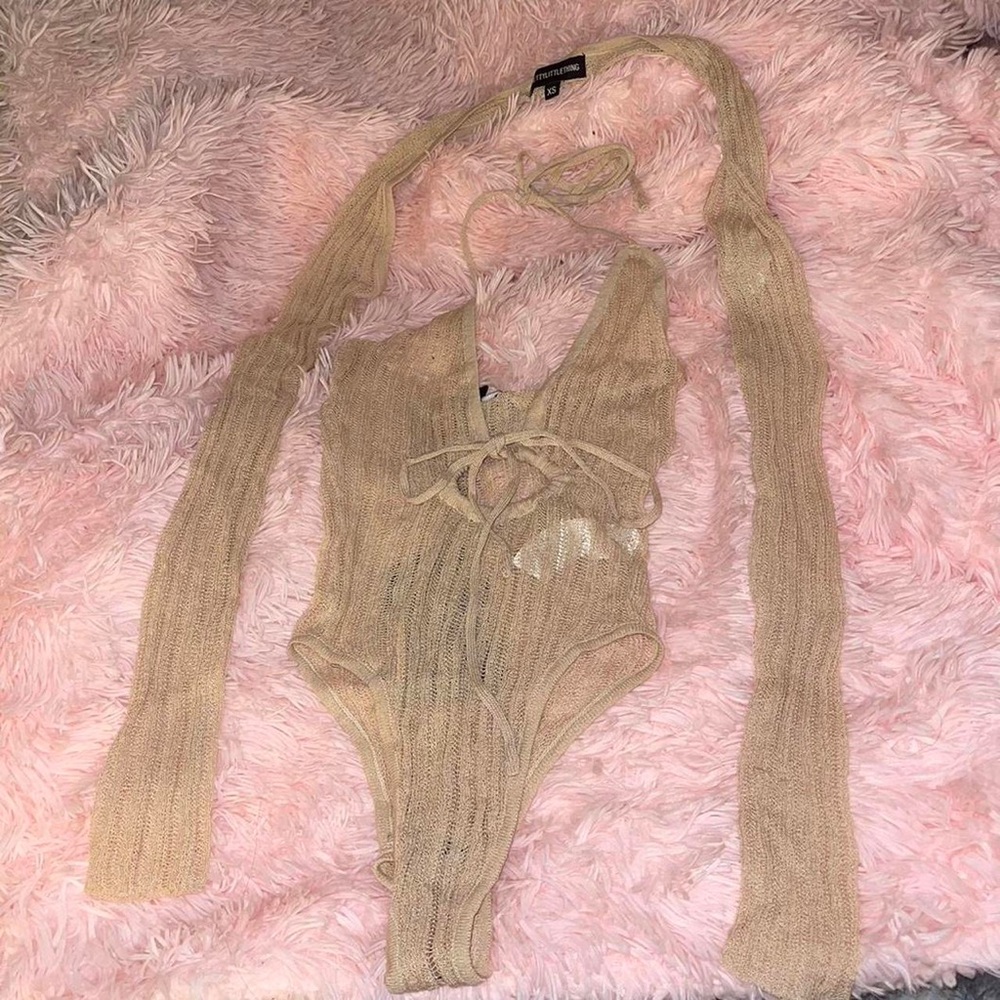 Knit Bodysuit & Bolero Set - Picture 3 of 6